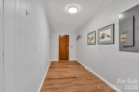Entry Way - 490 Morehead Rd, Marion, NC 28752 photo 3 of 4