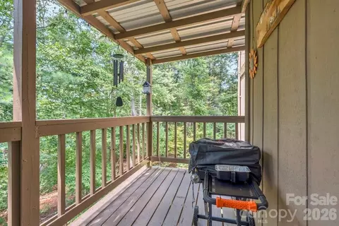 Exterior - 655 Overlook Dr, Spruce Pine, NC 28777 photo 3 of 7