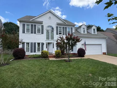 8504 Tamarron Dr, Charlotte, NC 28277