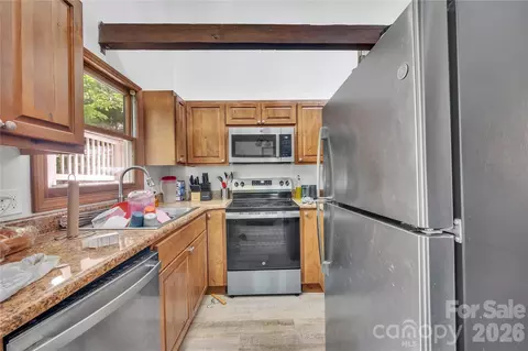 Kitchen - 117 Horse Shoe Ridge E Rd E, Deep Gap, NC 28618 photo 1 of 1