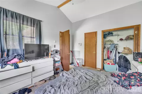 Bedroom - 117 Horse Shoe Ridge E Rd E, Deep Gap, NC 28618 photo 3 of 3
