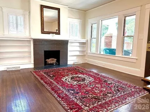 Living - 113 E Miller St, Salisbury, NC 28144 photo 3 of 5