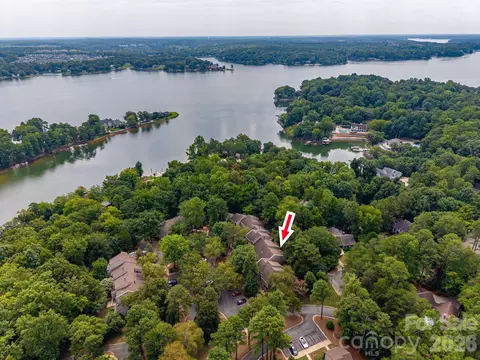 182 Riverview Ter, Clover, SC 29710