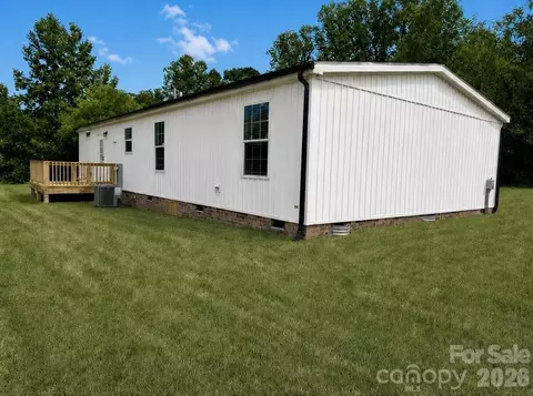 Exterior - 2765 Piney Rd, Morganton, NC 28655 photo 3 of 3