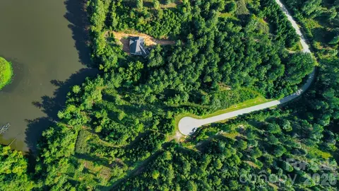 2198 Inlet Shore Ne 28 Rd NE #28, Connelly Springs, NC 28612