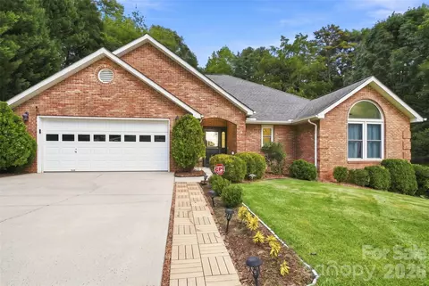 805 Isle Of Palms Ct, Fort Mill, SC 29708