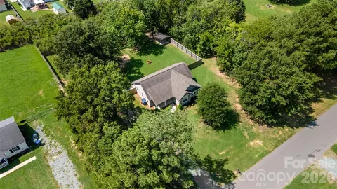 View/Area - 5013 Willow Run Dr, Monroe, NC 28110 photo 4 of 4