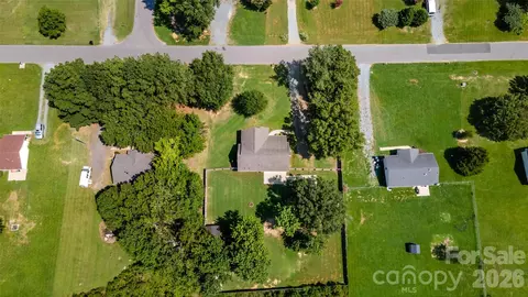 View/Area - 5013 Willow Run Dr, Monroe, NC 28110 photo 1 of 4