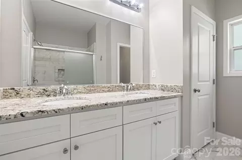Bath - 5013 Willow Run Dr, Monroe, NC 28110 photo 1 of 3