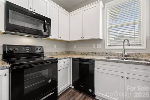 Kitchen - 5013 Willow Run Dr, Monroe, NC 28110 photo 2 of 3