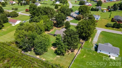 View/Area - 5013 Willow Run Dr, Monroe, NC 28110 photo 2 of 4