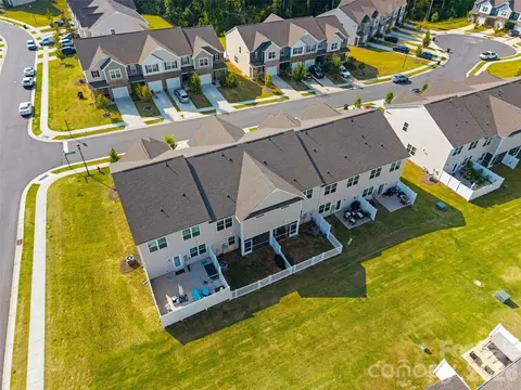 View/Area - 7035 Everly Commons Ln, Tega Cay, SC 29708 photo 2 of 5
