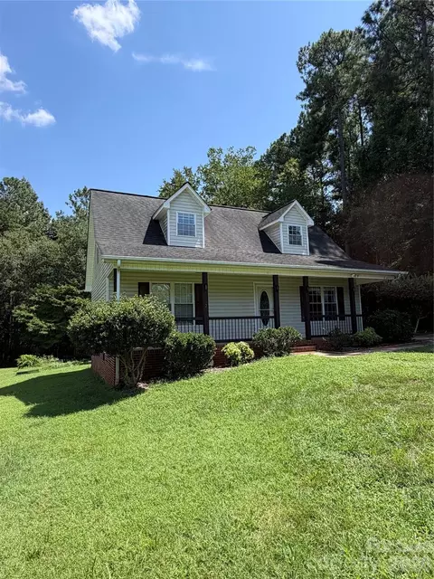 600 Blossom Hill Rd, Lincolnton, NC 28092