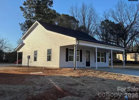 210 Gaffney Ave, Gaffney, SC 29341