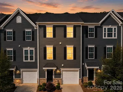 3037 Beeler Ln, Charlotte, NC 28208