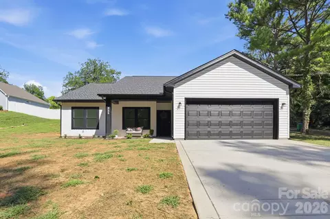 325 N Chapel St, Landis, NC 28088