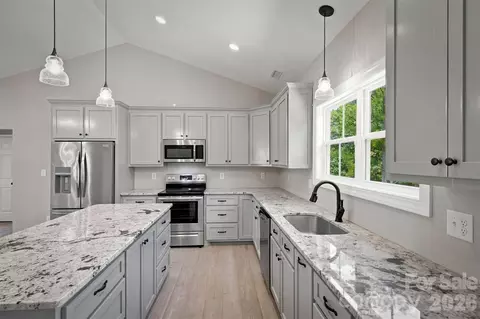 Kitchen - 4326 Boulder Dr, Morganton, NC 28655 photo 1 of 1