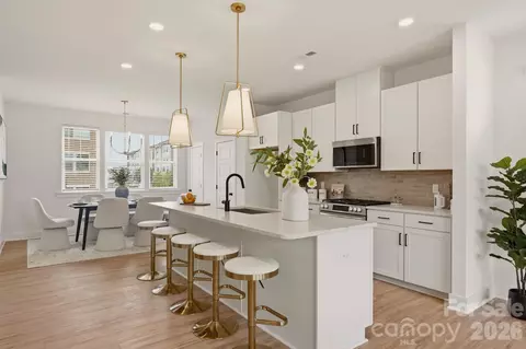 4011 Bass River Pkwy, Charlotte, NC 28217
