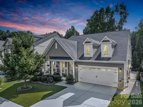 198 Rustling Waters Dr, Mooresville, NC 28117