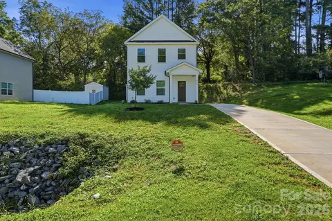 603 S 10th S St S, Bessemer City, NC 28016