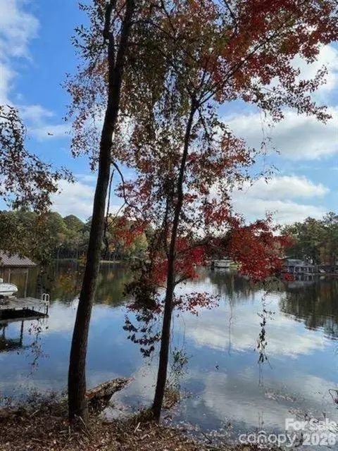217 Sandy Point 12 Ln #12, Hartsville, SC 29550