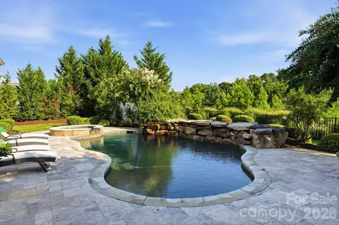 120 Eagles Landing Dr, Mooresville, NC 28117