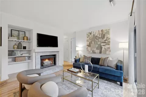 1109 E Morehead 16 St #16, Charlotte, NC 28204