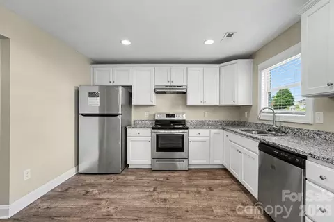 Kitchen - 1545 Mayfair Dr, Conover, NC 28613 photo 1 of 1