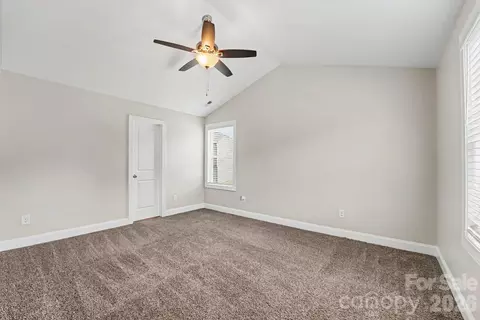 Bedroom - 1545 Mayfair Dr, Conover, NC 28613 photo 1 of 4