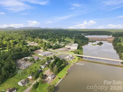 207 Catawba Ave, Hickory, NC 28601 photo 12