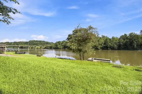 207 Catawba Ave, Hickory, NC 28601 photo 15