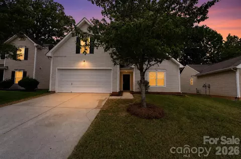6923 Sunman Rd, Charlotte, NC 28216