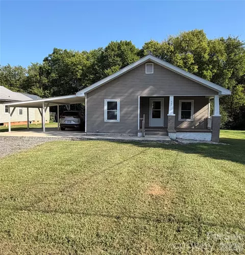 427 W Whitley St, Norwood, NC 28128