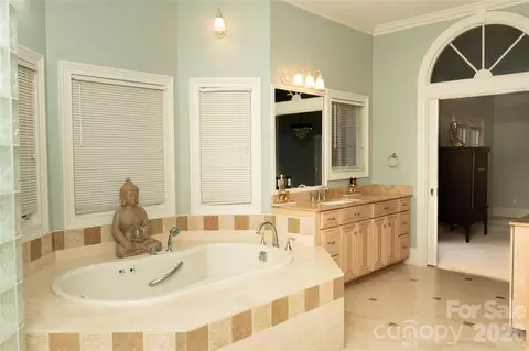 Bath - 10600 Archer Rd, Davidson, NC 28036 photo 1 of 1
