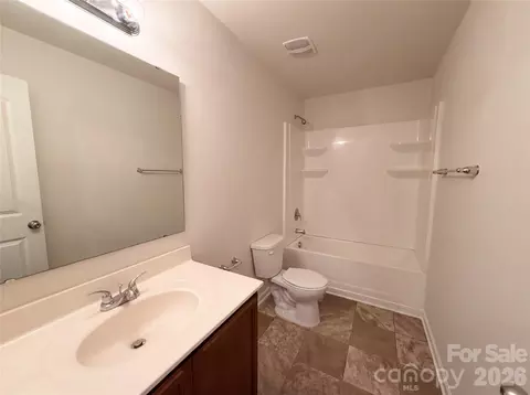 Bath - 1708 Millwood Rd, Lancaster, SC 29720 photo 2 of 2