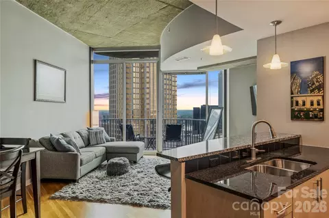 210 N Church 3403 St #3403, Charlotte, NC 28202