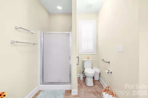 Bath - 3697 Travertine Dr, Lancaster, SC 29720 photo 3 of 3