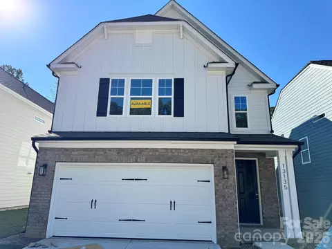 13135 Foxberry Rd, Charlotte, NC 28213