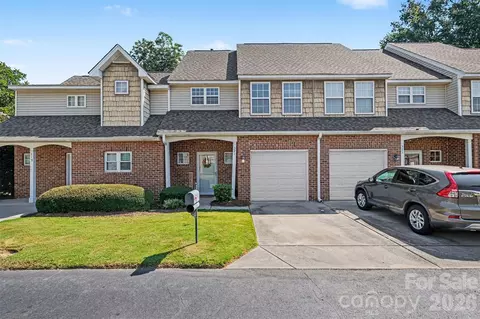 321 Valley Brook Se Ln SE, Concord, NC 28025