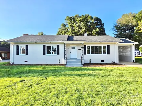 264 3rd Sw Ave SW, Taylorsville, NC 28681