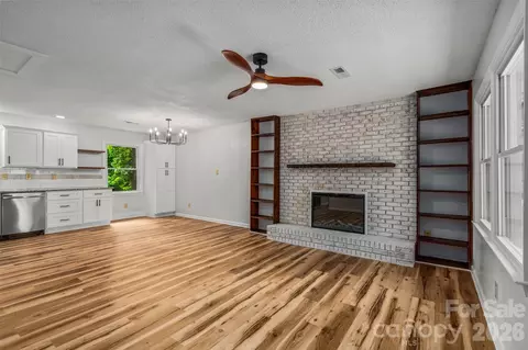248 Harriet Ln, Statesville, NC 28625