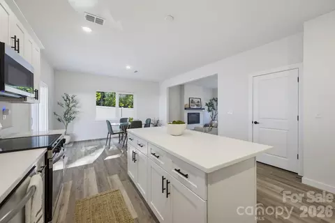 Other - 4147 2nd Ne St NE, Hickory, NC 28601 photo 3 of 9