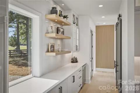 Entry Way - 2303 Paddock Cir, Morganton, NC 28655 photo 1 of 5