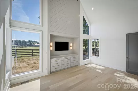 Other - 2303 Paddock Cir, Morganton, NC 28655 photo 4 of 10