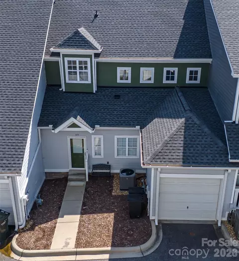 105 E Commons Dr, Morganton, NC 28655 photo 5