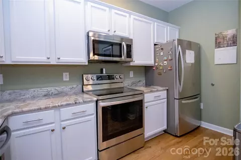 105 E Commons Dr, Morganton, NC 28655 photo 10