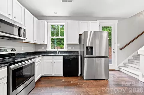 Kitchen - 146 Mock Rd, Davidson, NC 28036 photo 2 of 2