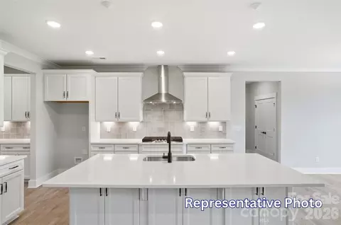 Kitchen - 5213 Devonshire Rd, Denver, NC 28037 photo 2 of 5