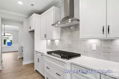 Kitchen - 5213 Devonshire Rd, Denver, NC 28037 photo 4 of 5