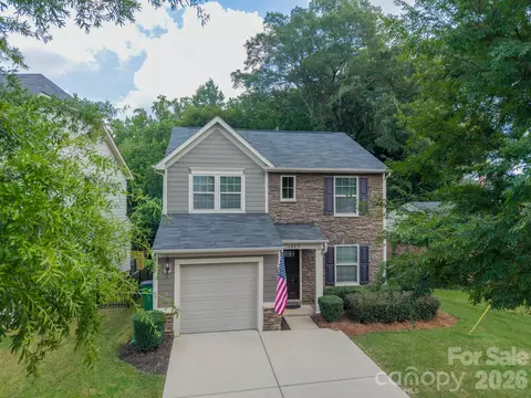 1829 Evergreen Dr, Charlotte, NC 28208